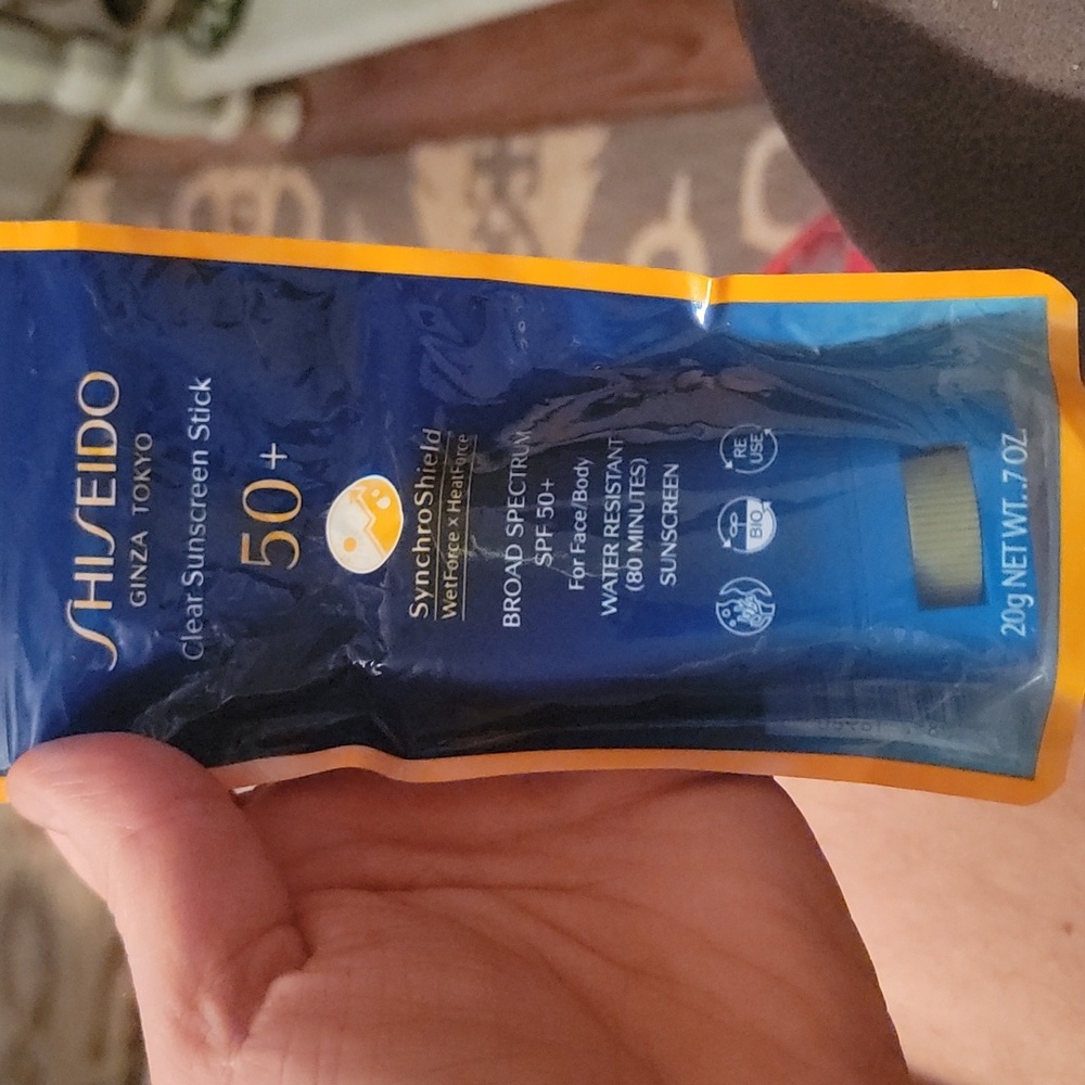 Shiseido clear sunscreen stick spf 50 protection for face & body nib .7 oz